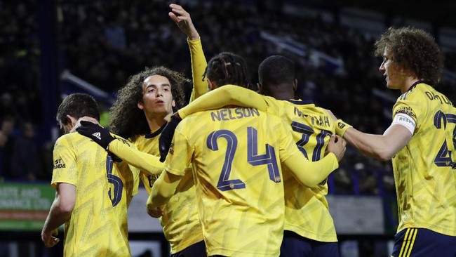 Sejumlah fakta menarik tersaji usai Arsenal lolos ke perempat final Piala FA 2019/2020 berkat kemenangan 2-0 atas Portsmouth.