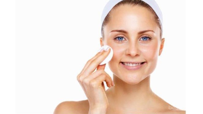 5 Bahan Alami Sebagai Pengganti Makeup Remover