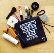 9 Produk yang Harus Ada di Tas Makeup