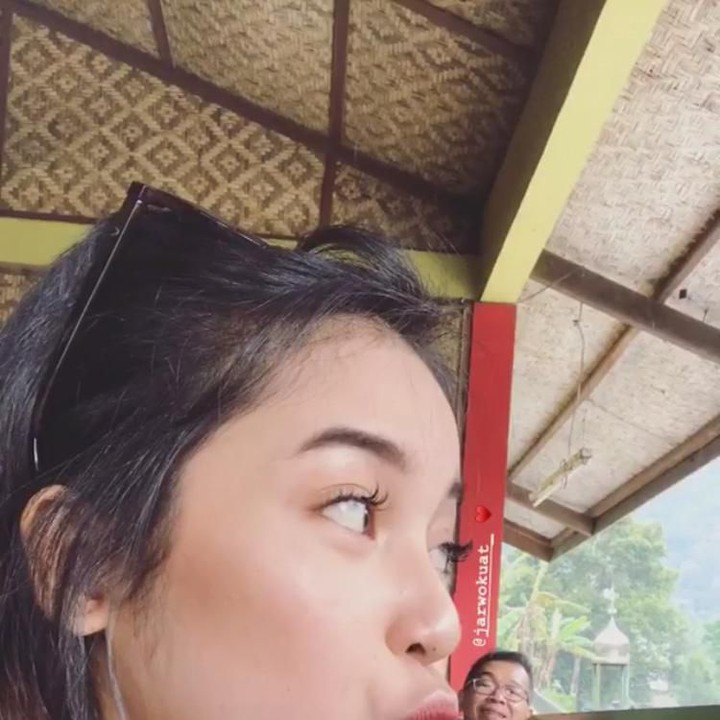<p>Banyak yang kagum dengan paras cantik Anjani lho. (Foto: Instagram: @anjanyrw) </p>