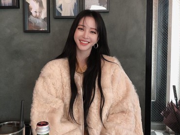 Comeback, Han Ye Seul Akan Bintangi Drama 'A Queen Lives in Seoul'