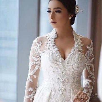Inspirasi Gaun Pengantin dari 4 Selebriti Dalam Negeri