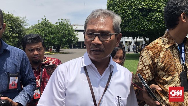 Jubir pemerintah untuk kasus corona mengaku dapat saran dari kedutaan negara asing agar tak mengumumkan asal WNA positif corona demi menghindari diskriminasi.