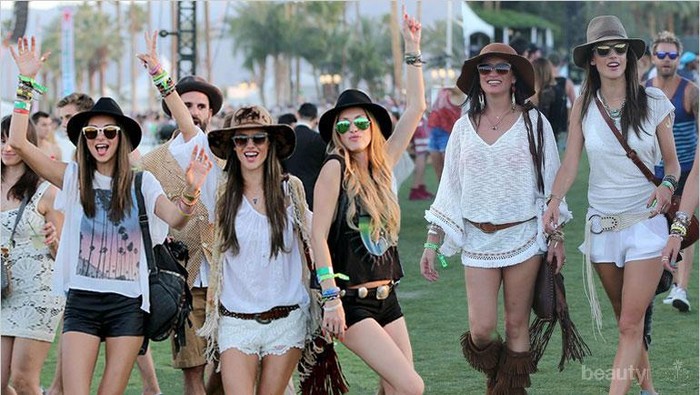 Panduan Fashion untuk Menonton Konser