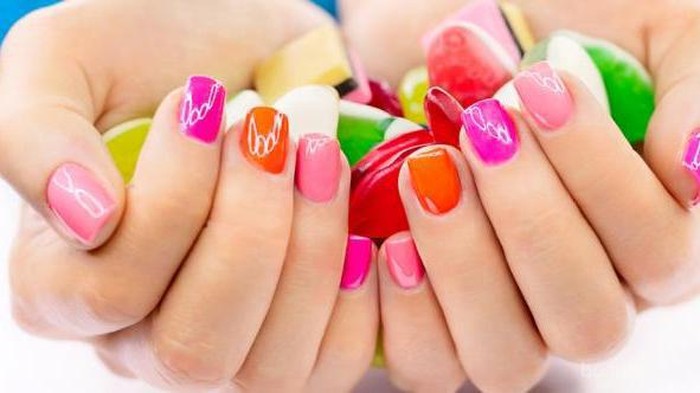 Tips Agar Cat Kuku Lebih Awet & Tahan Lama