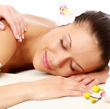 Melakukan Perawatan Body Massage