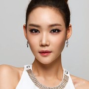Tutorial Makeup Glamor ala Selebritis di Red Carpet