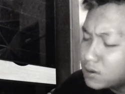 Sosok Denny Caknan, Penyanyi Kartonyono Medot Janji yang Sempat Viral