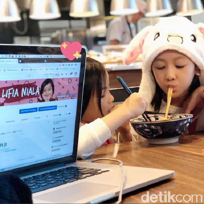 Wow, Inilah 5 YouTuber Cilik Indonesia dengan Pendapatan Milliaran per