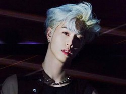 Lirik Lagu Everbody Else Fades - Mark GOT7