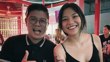 Foto Seksi Danilla Riyadi Bareng Andika 'Babang Tamvan' Bikin Heboh