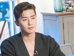 Itaewon Class Tamat, Park Seo Joon Ganti Gaya Rambut Mirip Nanas