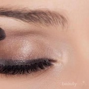 Hindari 6 Kesalahan Menggunakan Eyeshadow