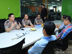 Kapolri Perintahkan Jajaran Berantas Hoax soal Corona