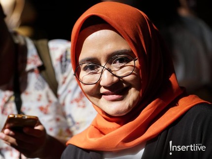 Terpopuler: Cerita Cinta Novia Kolopaking & Cak Nun hingga Ide Hampers Lebaran