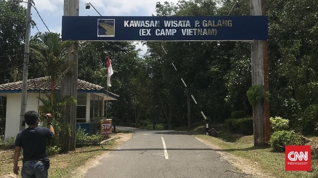 Panglima TNI Marsekal Hadi Tjahjanto mengunjungi ex camp Vietnam di Batam yang akan disulap jadi rumah sakit untuk corona.