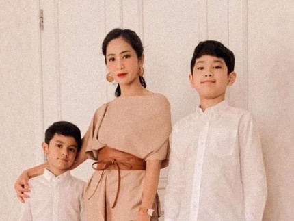 Gantengnya Karan, Anak Bunga Zainal dan Sukhdev Singh yang Mirip Ibunya