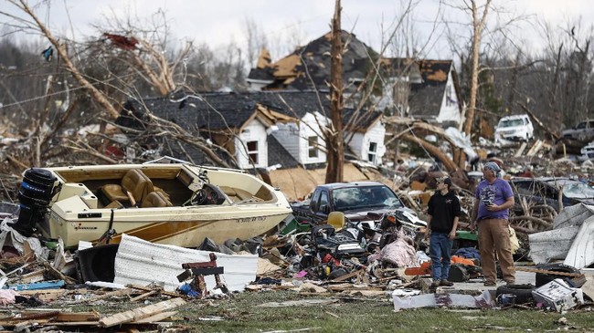 FOTO: Tennessee Porak Poranda Akibat Tornado