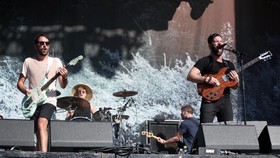 Foals Umumkan Tunda Konser di Jakarta karena Virus Corona