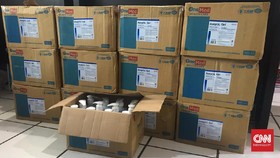 Dua Warga Malaysia Bawa Ribuan Masker di Bandara Kualanamu