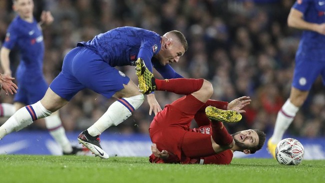 Chelsea yang dihantam badai cedera mengalahkan Liverpool yang memilih tak menurunkan materi terbaik di Piala FA.