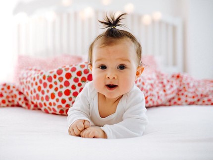 15 Nama Bayi Perempuan Terinspirasi dari Bulan Maret