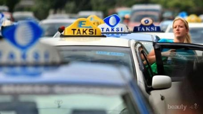 Panggil Taksi Dengan 5 Aplikasi Ini
