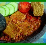 Lezatnya Menu Warung Sambal di Surabaya