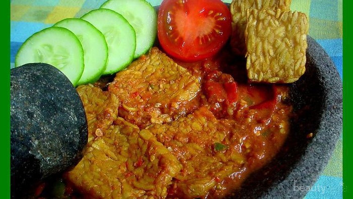 Lezatnya Menu Warung Sambal di Surabaya