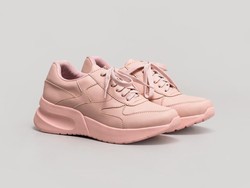 Rekomendasi 7 Brand Sneakers Lokal untuk Wanita