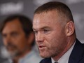 Foto Bareng Wanita Setengah Bugil, Rooney Mengaku Dijebak