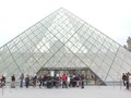 VIDEO: Turis Gembira Museum Louvre Kembali Dibuka