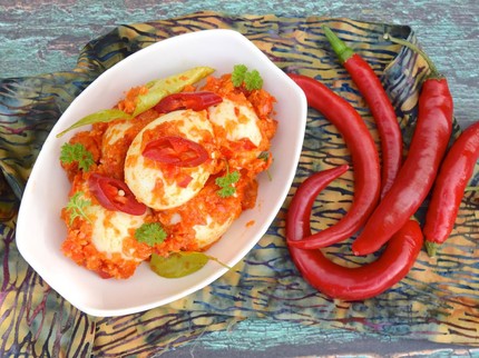 7 Resep Telur Balado Sederhana ala Rumahan yang Enak & Pedasnya Nendang