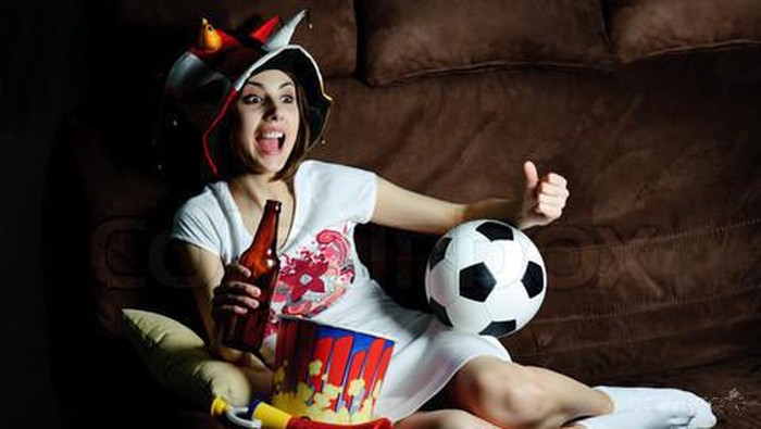 Tempat Asyik Bagi Wanita untuk Nonton Bola