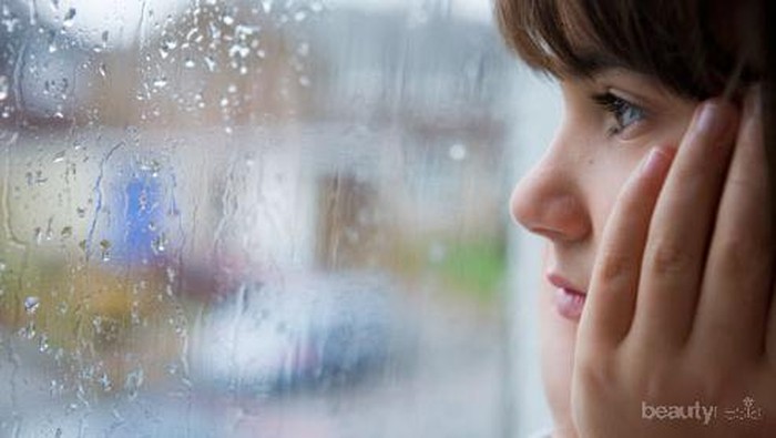 8 Hal yang Bisa Kamu Lakukan di Rumah Saat Hujan