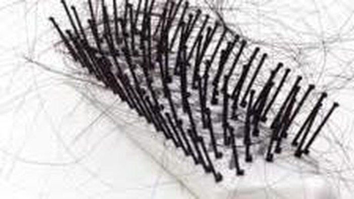 Cara Alami Atasi Rambut Rontok