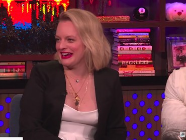 Elisabeth Moss Jawab Isu Soal Pernikahan dengan Tom Cruise