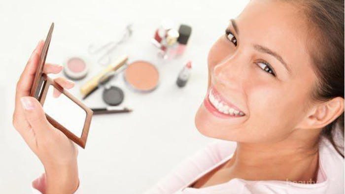 9 Produk Make Up Yang Harus Dimiliki Pemula