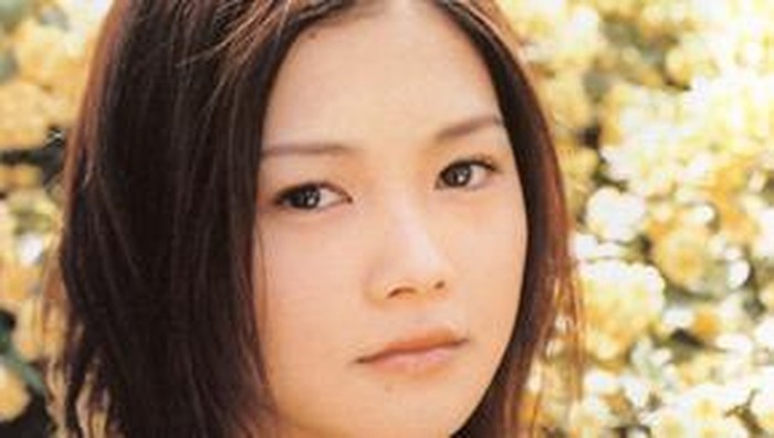 Lama Tak Muncul, YUI Kini Telah Menikah & Hamil