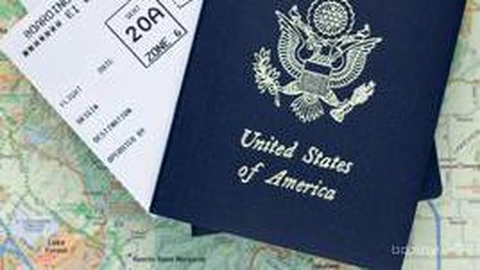 Tips Membeli Tiket Pesawat Murah