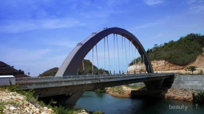 Pesona Wisata Pantai di Malang Selatan (Part 1)