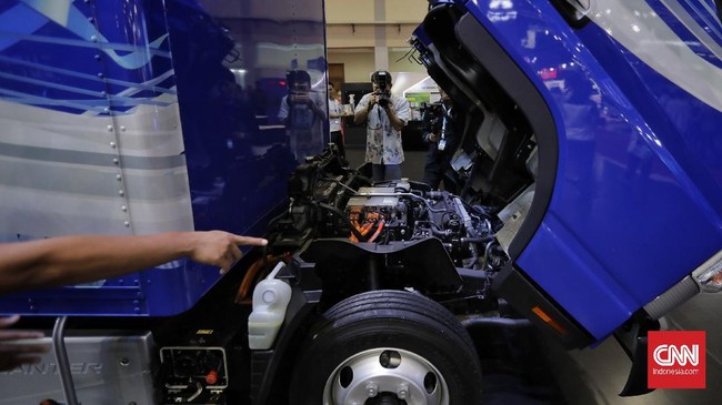 FOTO: Pameran Kendaraan Komersial Giicomvec 2020