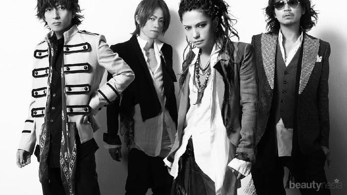 5 Lagu dari L'arc-en-Ciel yang Bisa Membuatmu Terhanyut Saat Mendengarkannya (Part 2)