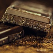 Resep Camilan Sehat: Cokelat Hitam dan Kacang