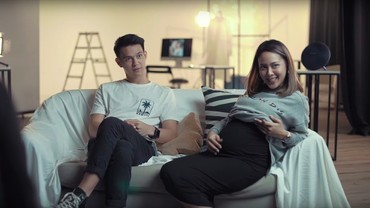 img-title Terpopuler: Istri Marcell Darwin Ngaku Hamil Duluan hingga Olla Ramlan Sakit