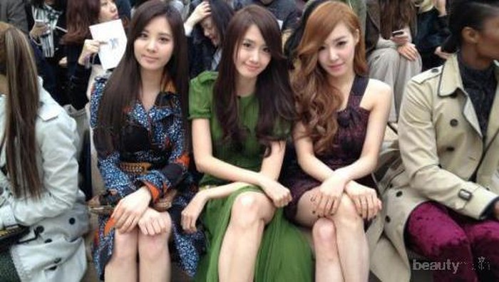 7 Idola Kpop yang Tampil Menawan Dengan Batik