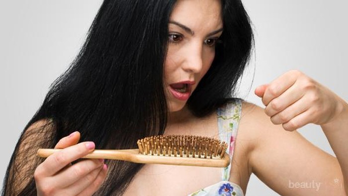 Atasi Rambut Rontok Dengan Castor Oil