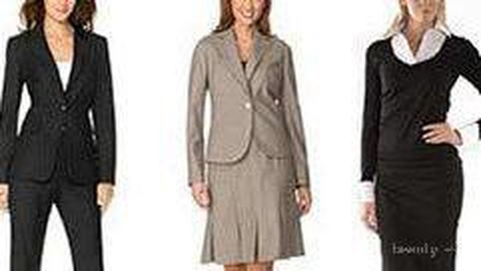 Memilih Pakaian untuk Wawancara Kerja? Kenali Dulu Bidang Pekerjaanmu.