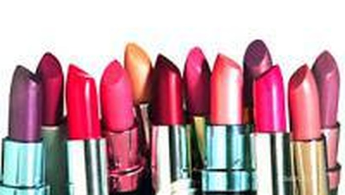 Kenali Berbagai Jenis Lipstik