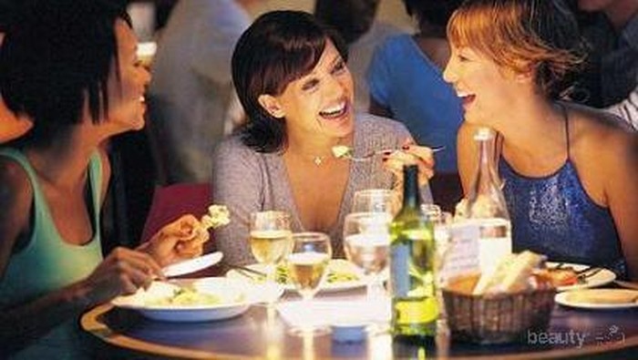 Tips Menjaga Kalori Saat Makan Di Restoran